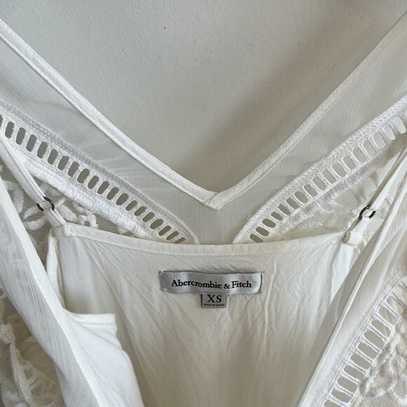 Abercrombie & Fitch Ivory White Mini Sleeveless Lace Feminine Dress Size XS - Picture 2 of 2